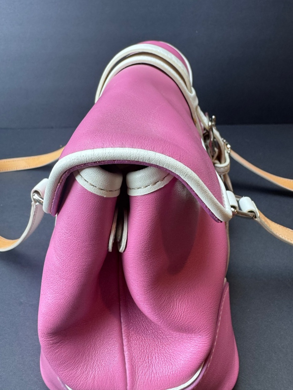Vintage Coach Hampton Buckle Flap Shoulder Bag 9267 - Picture 6 of 10